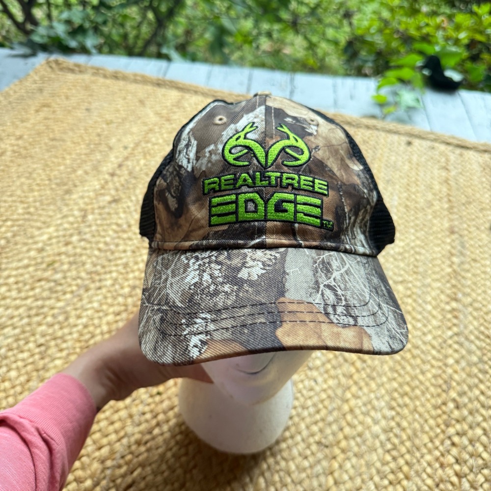 Realtree Edge Camo Trucker Hat Neon Green Embroidered Logo Snapback Mesh Cap